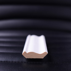 Interior corner trim 15×55×1200, painted.