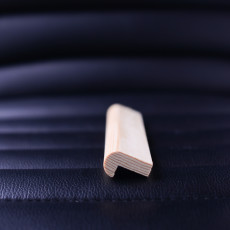 Outer corner trim 20x32x1200