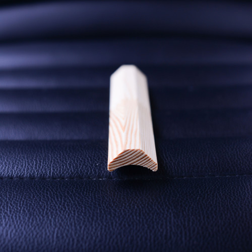 Solid wood inside corner moulding 16x18x1200