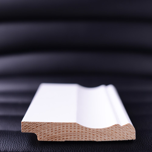 Skirting board 15x90x2700 painted