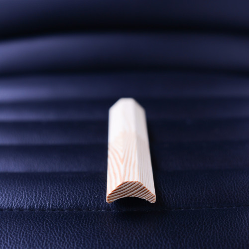 Interior corner trim 15×30×2700.