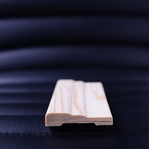 Durvju apmale 14x68x2400